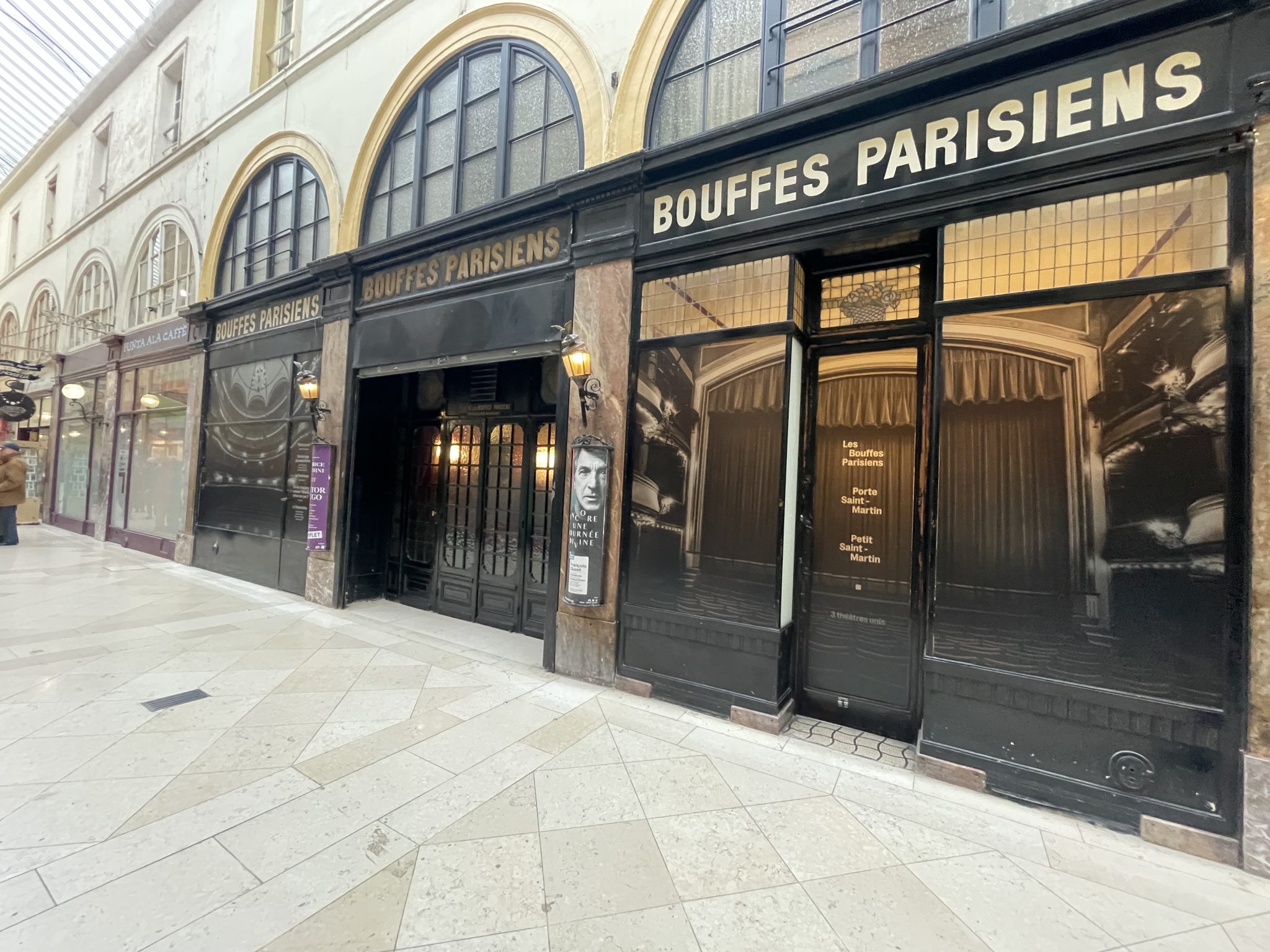 Le théâtre s’habille aussi côté passage Choiseul